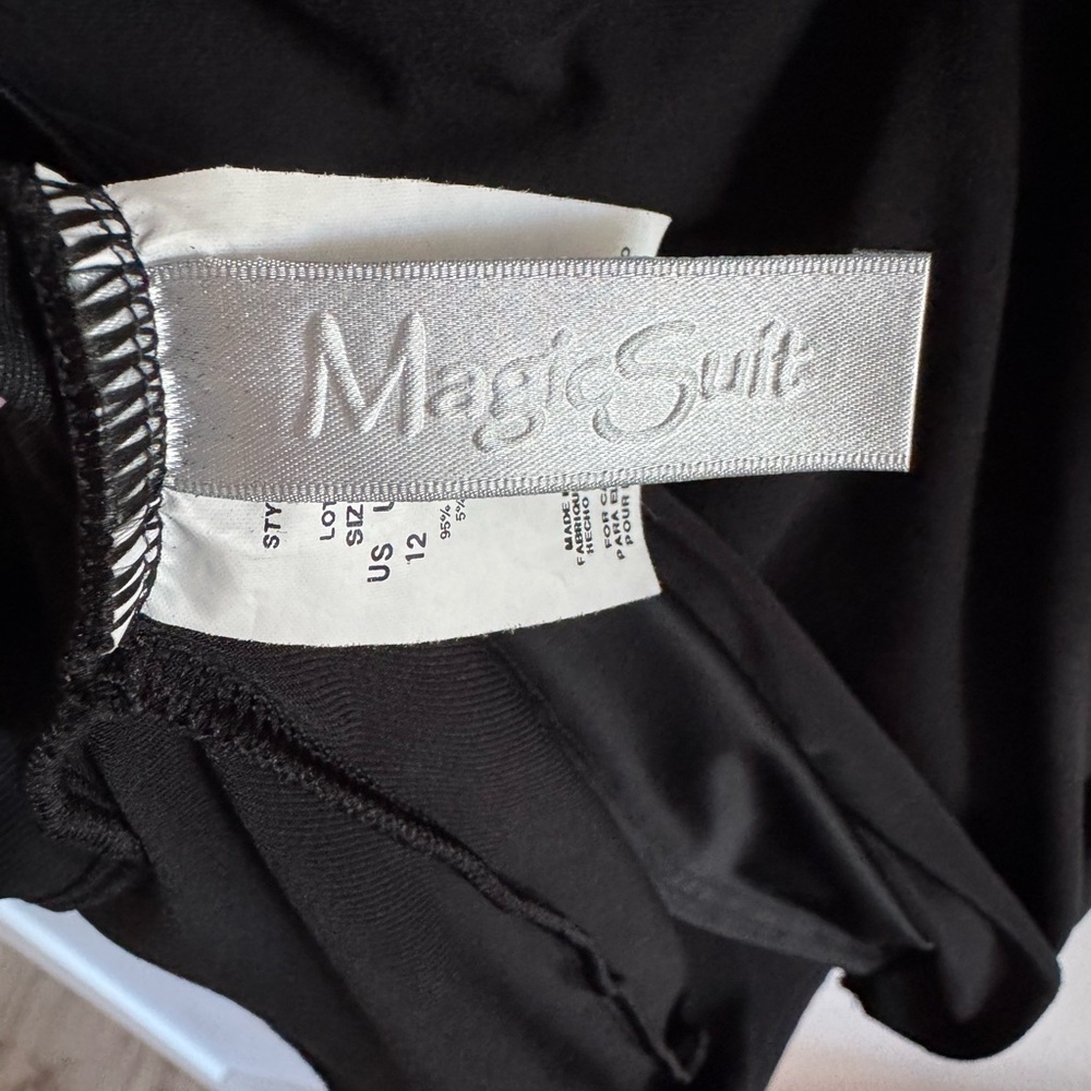 Magicsuit Tiered Ruffled Angled Tankini Swim Top Black Stretch Compression sz 12 - Picture 9 of 10
